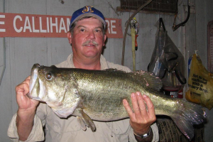 ShareLunker 470 - Dennis Segner 13.17 lbs