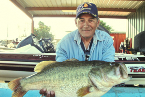 ShareLunker 476 - Bryan Aubin 14.40 lbs