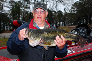 ShareLunker 488 - James E. Hollis 13.20 lbs